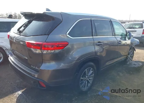 2018 Toyota Highlander Xle from USA, damaged, VIN 5TDJZRFH0JS528664